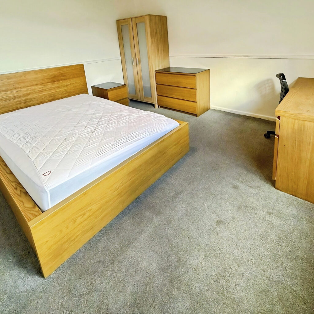 Orkney Close, Blackburn, BB1 - image 4