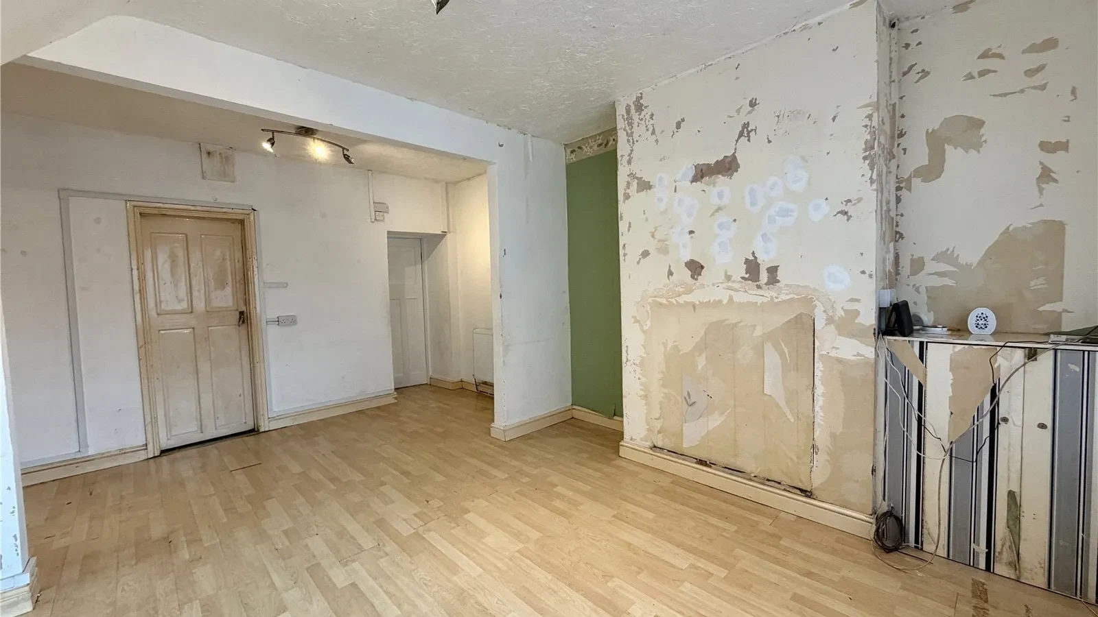 Alfred Street, Widnes, Cheshire, WA8 - image 2