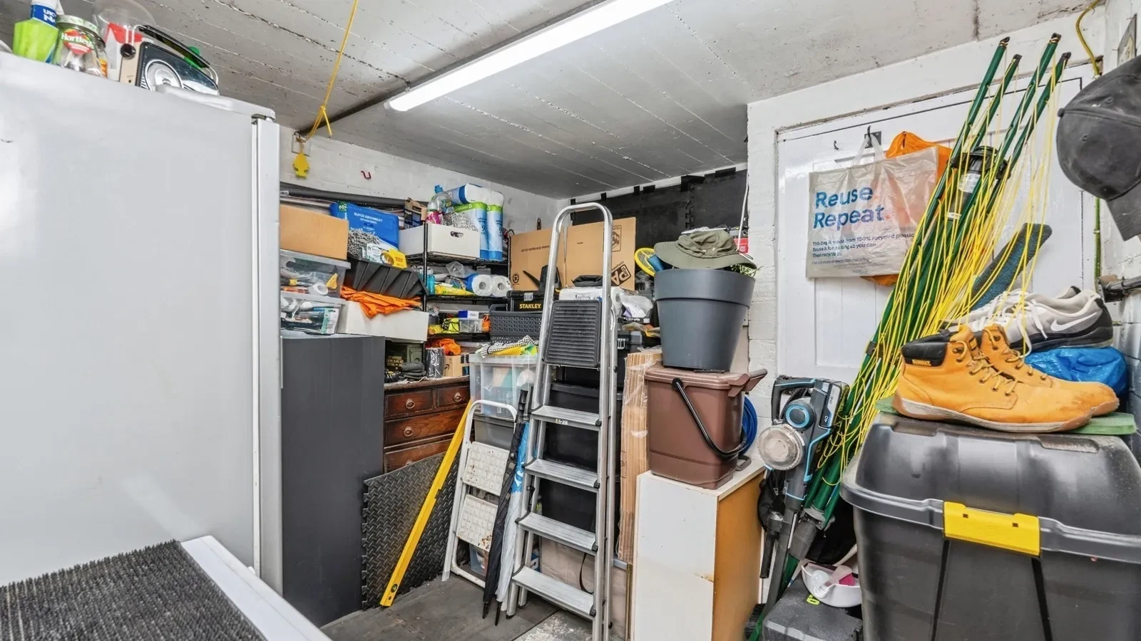 Midanbury Lane, Southampton, Hampshire, SO18 - image 7