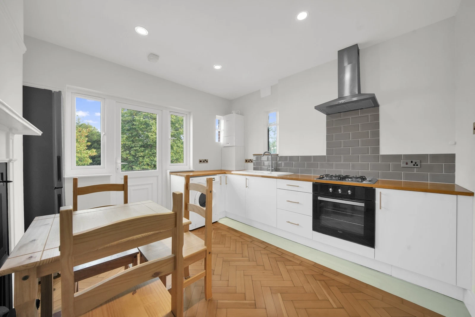 Flat 6, Crosby House, Crosby Road, Forest Gate, E7 - image 10