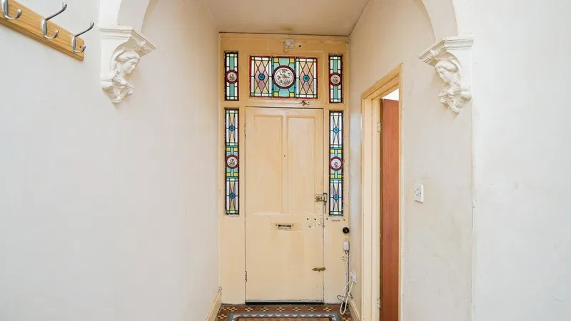 Bellevue Road, Wrexham, LL13 - image 3