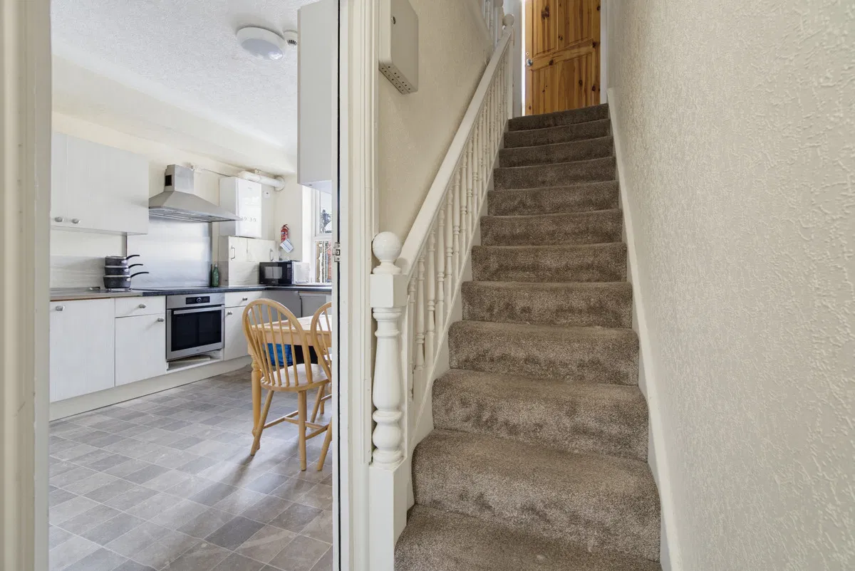 Nydd Vale Terrace, Harrogate, HG1 - image 3