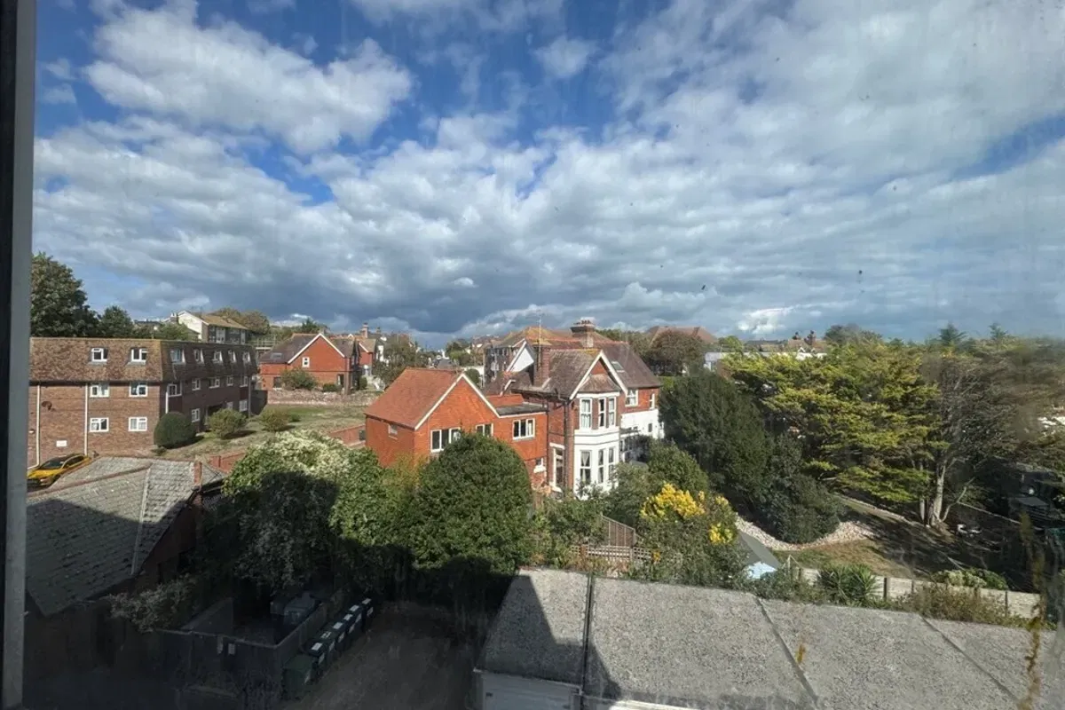 Upperton Road, Eastbourne - image 5