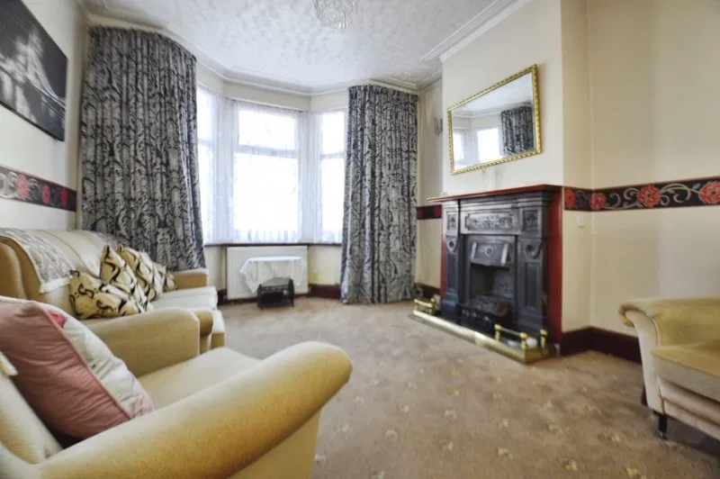 Carson Road, London, E16 4BG - image 2