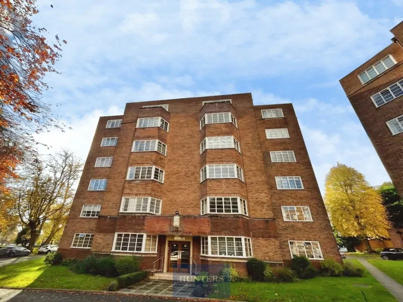 Viceroy Close, Edgbaston, B5 7UU