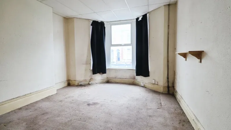 Claude Road, Cardiff, CF24 - image 2