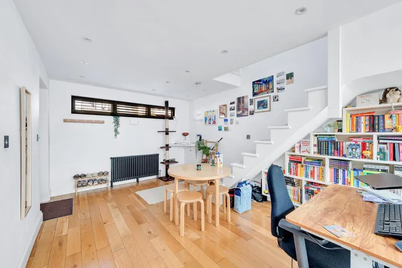 Sydney Road, London, W13 9EY - image 3
