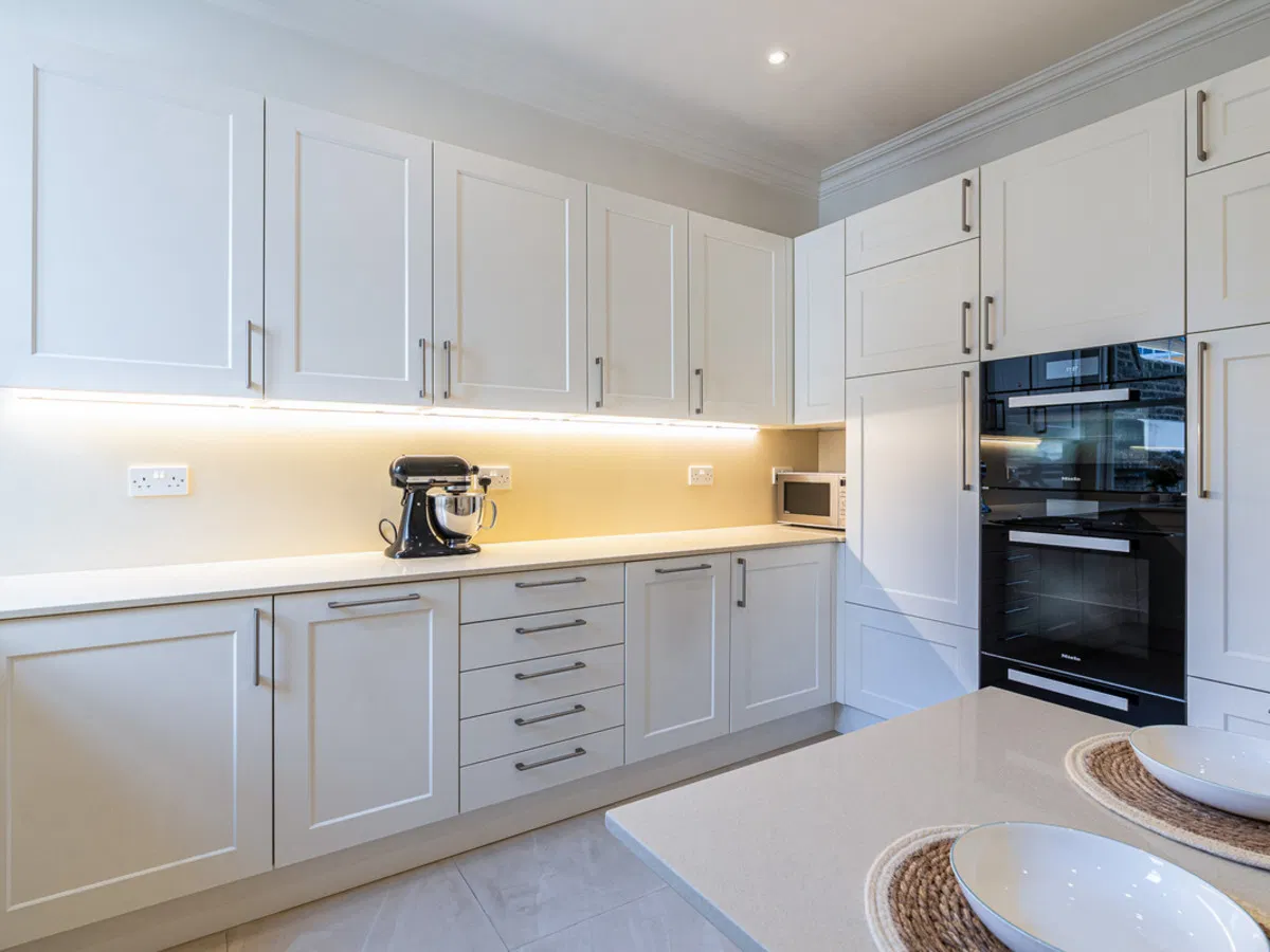 North End Road, London, W14 - image 3