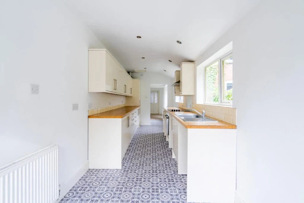 Hurcott Road, Kidderminster, DY10 3QX - image 3