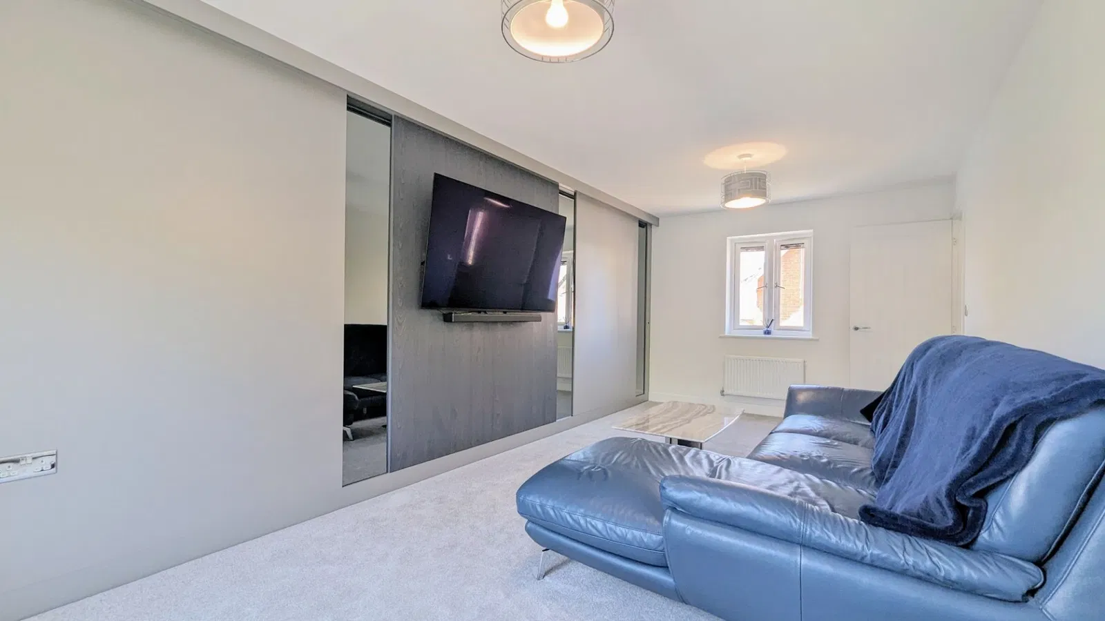 Brosse Crescent, Glebe Farm, MK17 - image 2