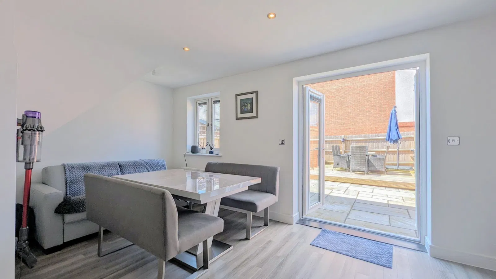 Brosse Crescent, Glebe Farm, MK17 - image 5