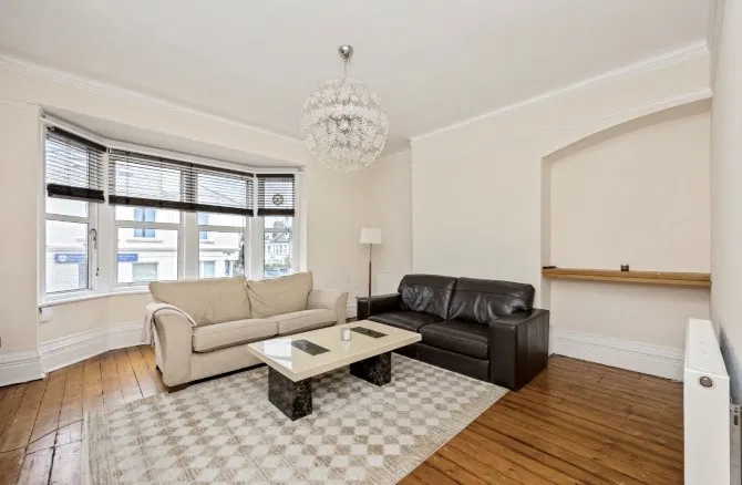 11A Hove Park Villas, Hove, East Sussex, BN3 6HP - image 3