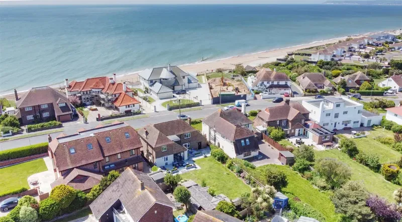 South Cliff, Bexhill On Sea, East Sussex, TN39 3EE