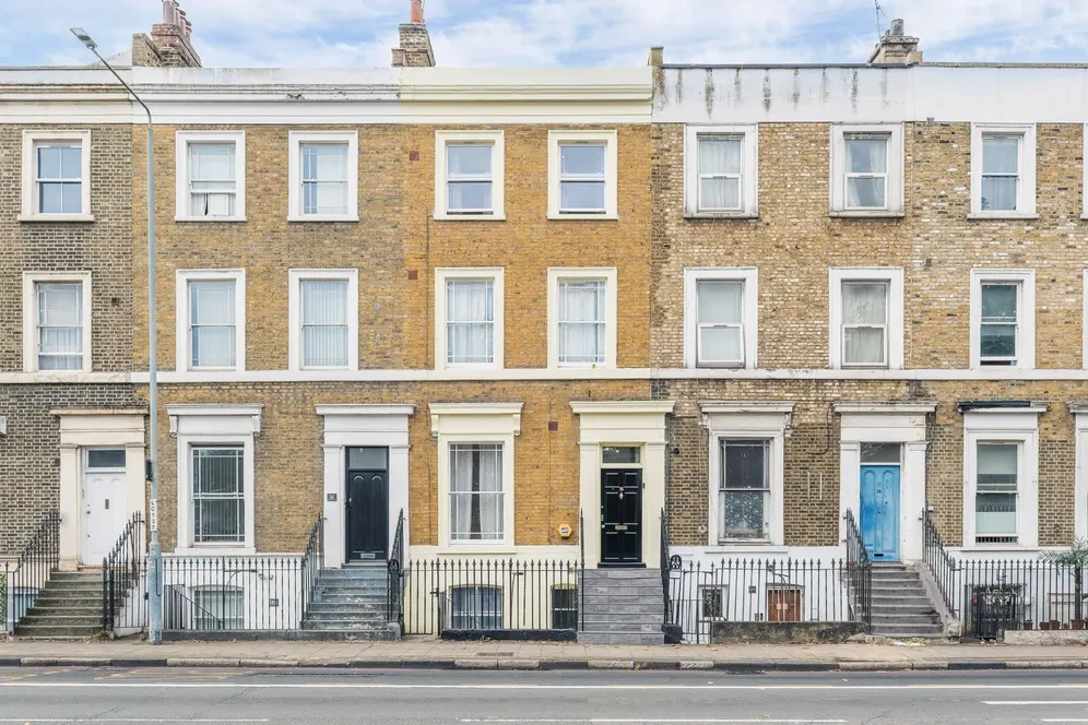 East India Dock Road, London, E14 - image 8