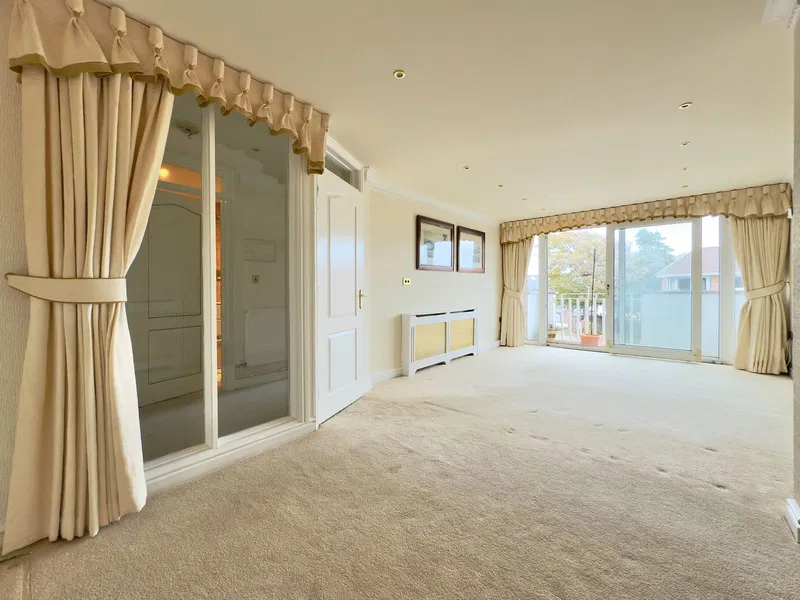 Lansdowne, Groves Avenue, Langland, Swansea, SA3 - image 3