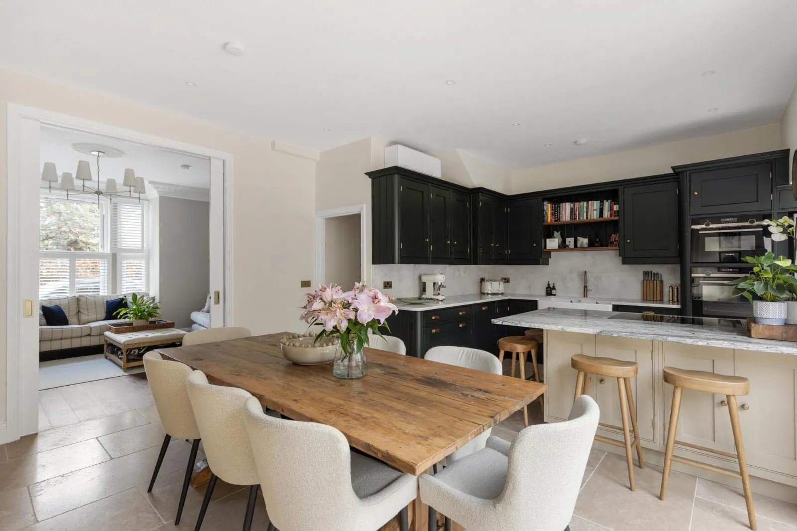 Forthbridge Road, London, SW11 - image 3