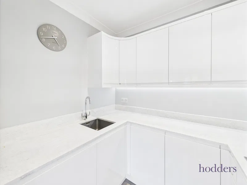 Springfield Meadows, Weybridge, Surrey, KT13 8BE - image 3