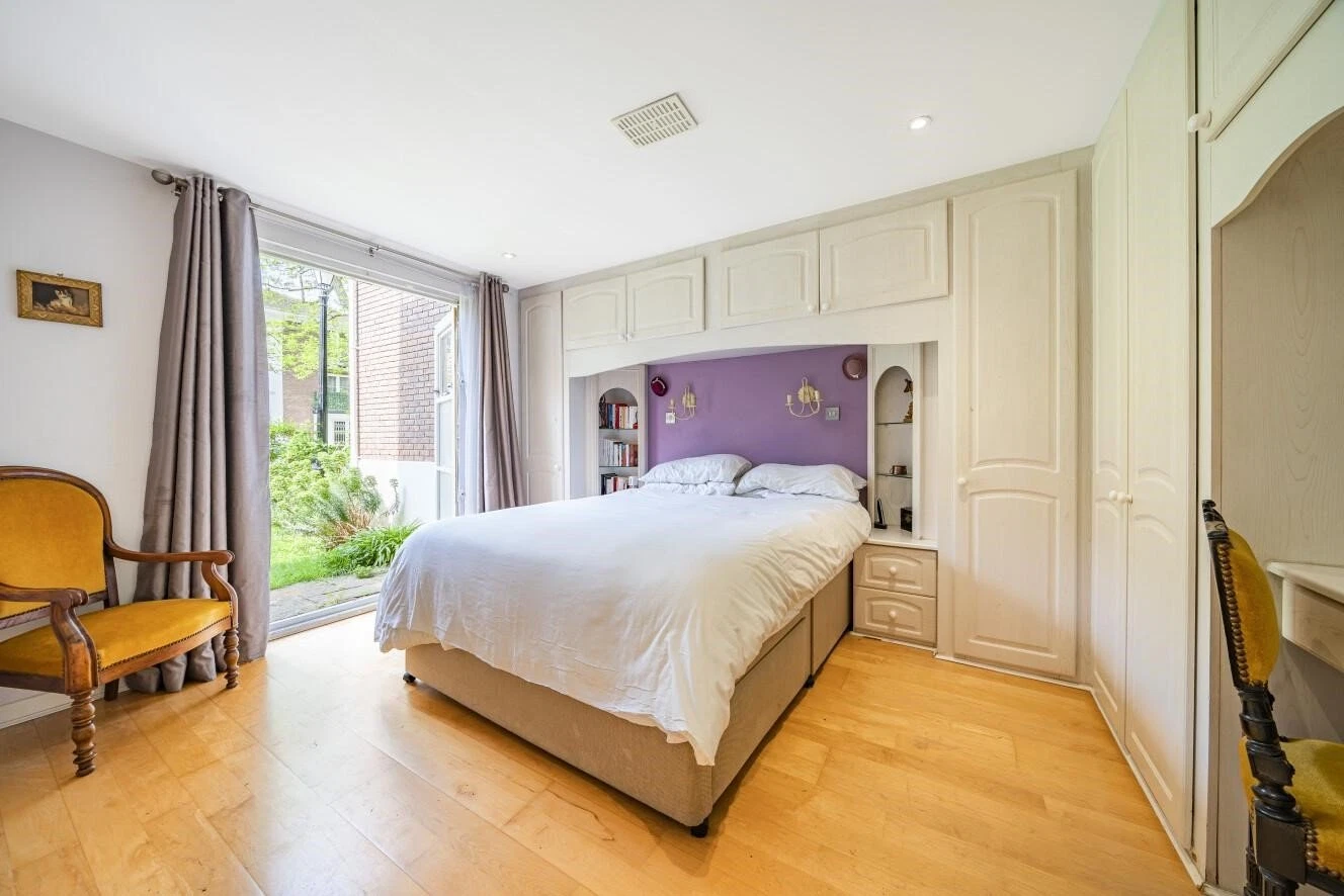 Brompton Park Crescent, Fulham, London, SW6 - image 4