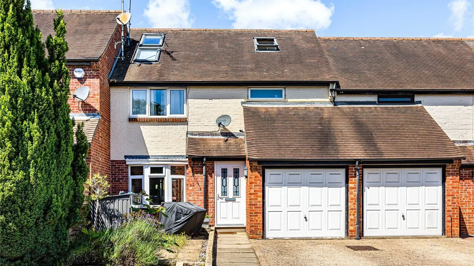 The Close, Henley-on-Thames, Oxfordshire - image 1