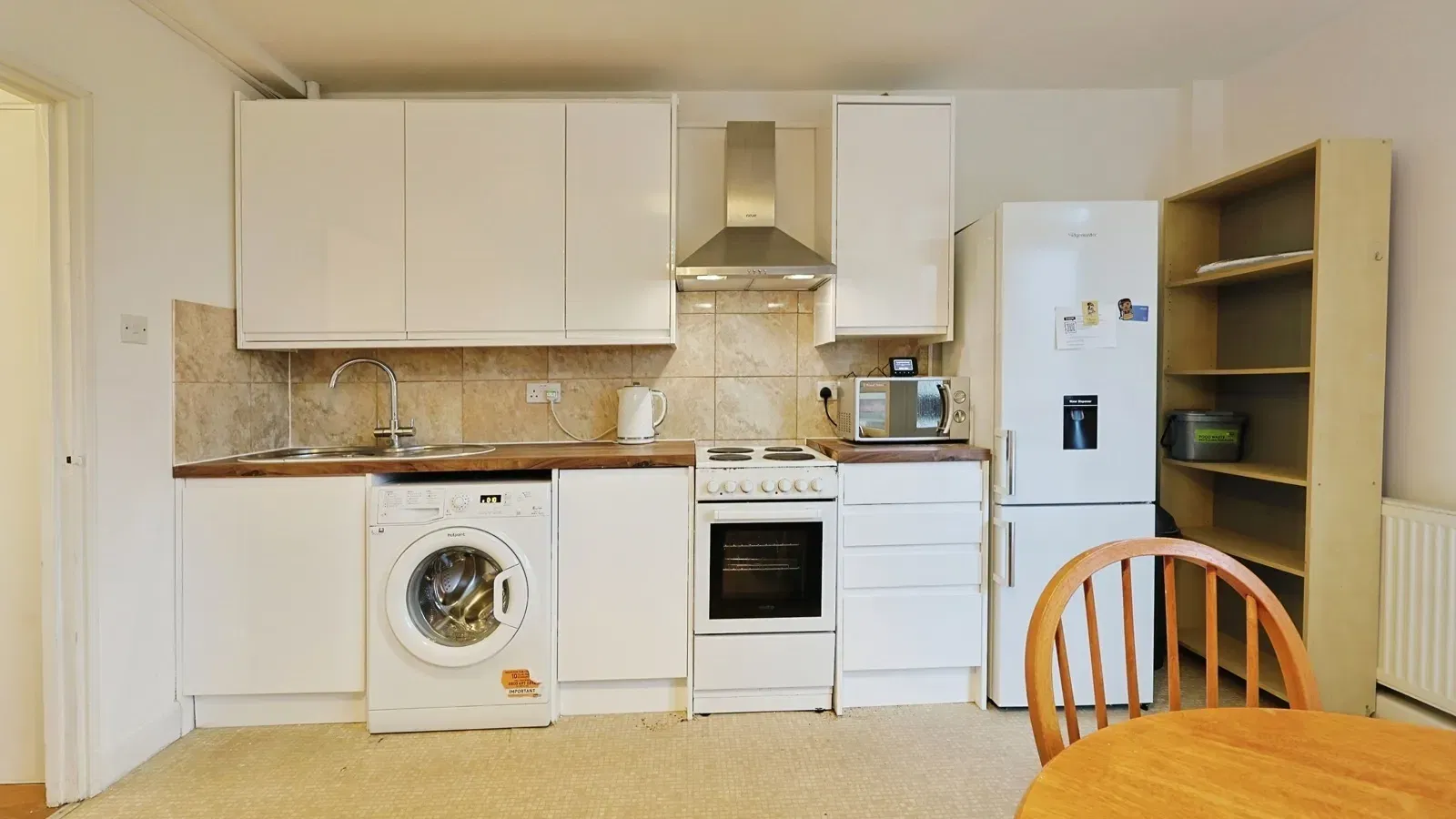 Batten Street, London, SW11 - image 2