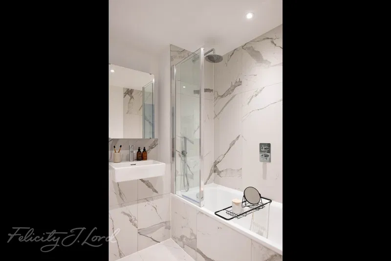 Kennington Lane, London, SE11 - image 2