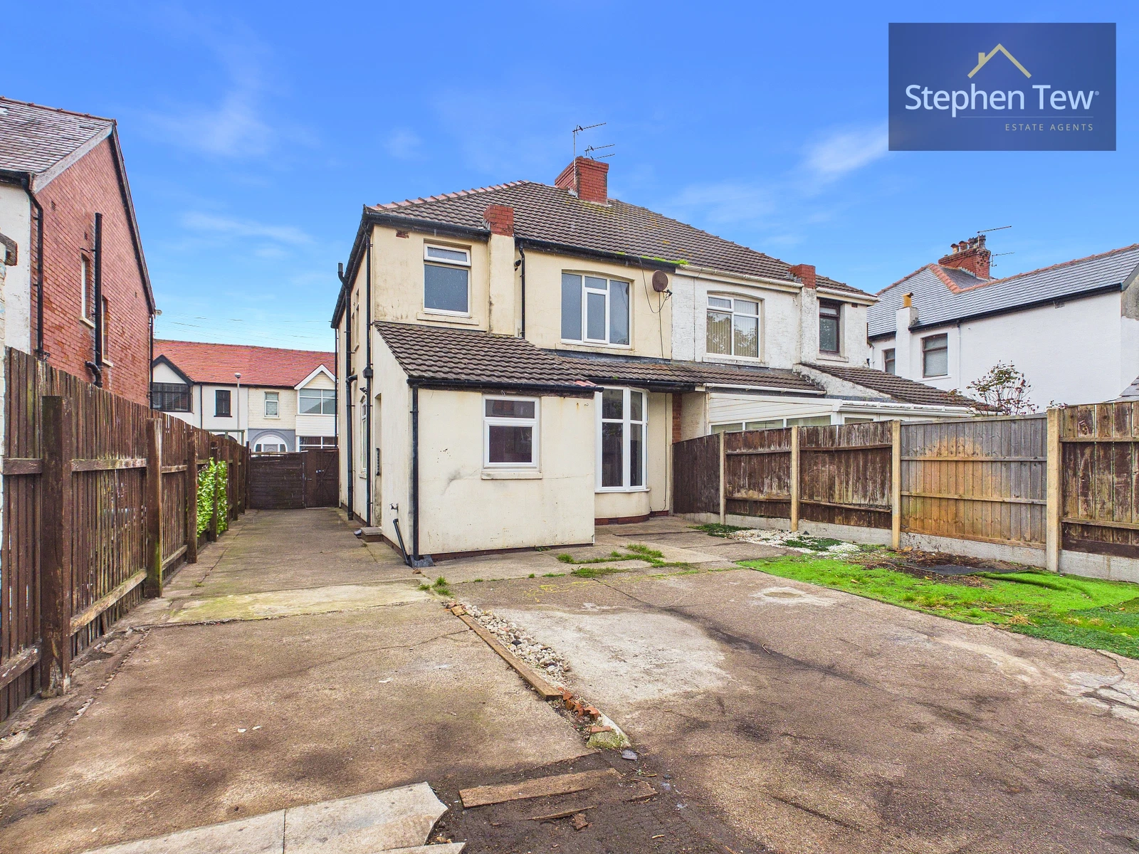 Woodstock Gardens, Blackpool, FY4 - image 10