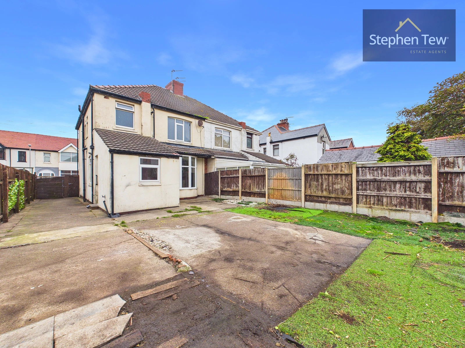 Woodstock Gardens, Blackpool, FY4 - image 11