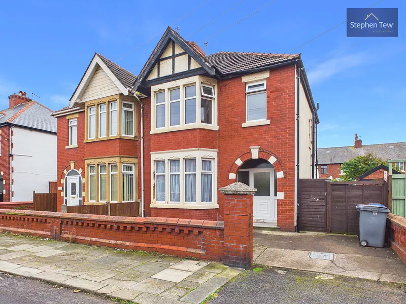 Woodstock Gardens, Blackpool, FY4