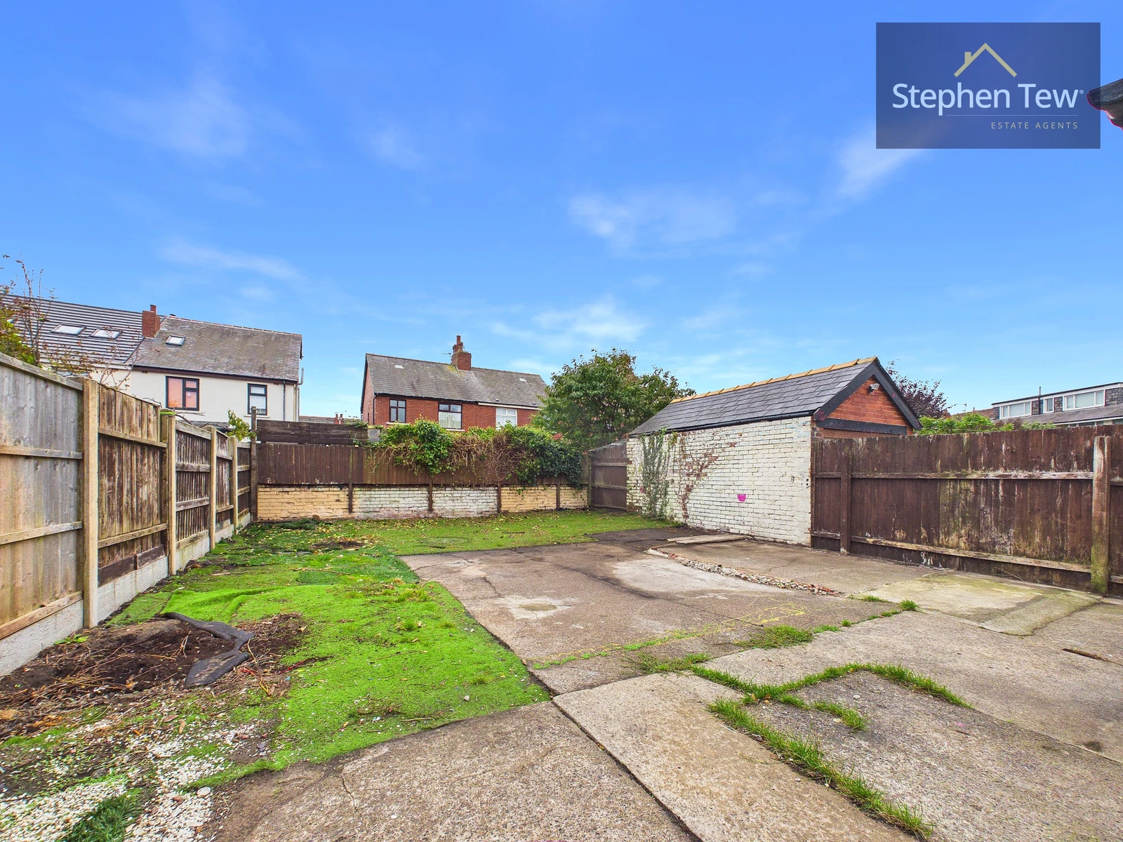 Woodstock Gardens, Blackpool, FY4 - image 4