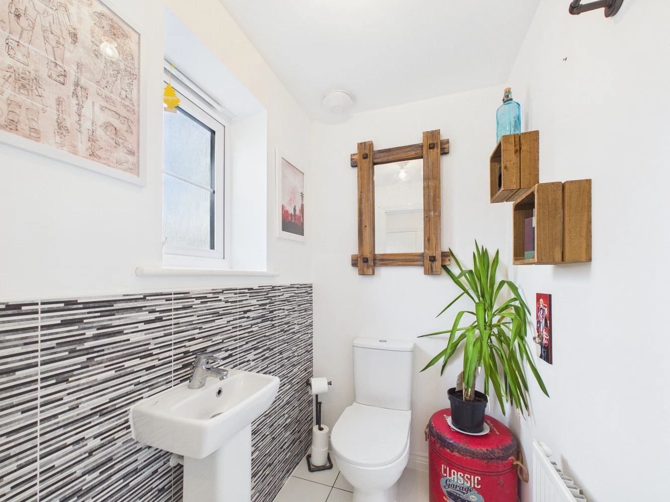 Tutbury Avenue, Littleover, Derby, DE23 - image 10