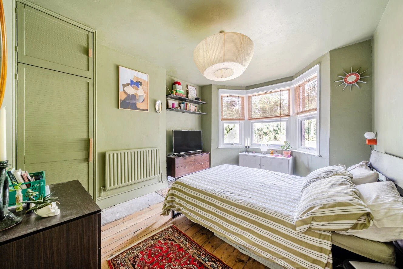 Brownhill Road, Catford, London, SE6 - image 4