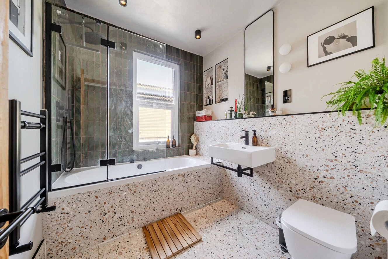 Brownhill Road, Catford, London, SE6 - image 6