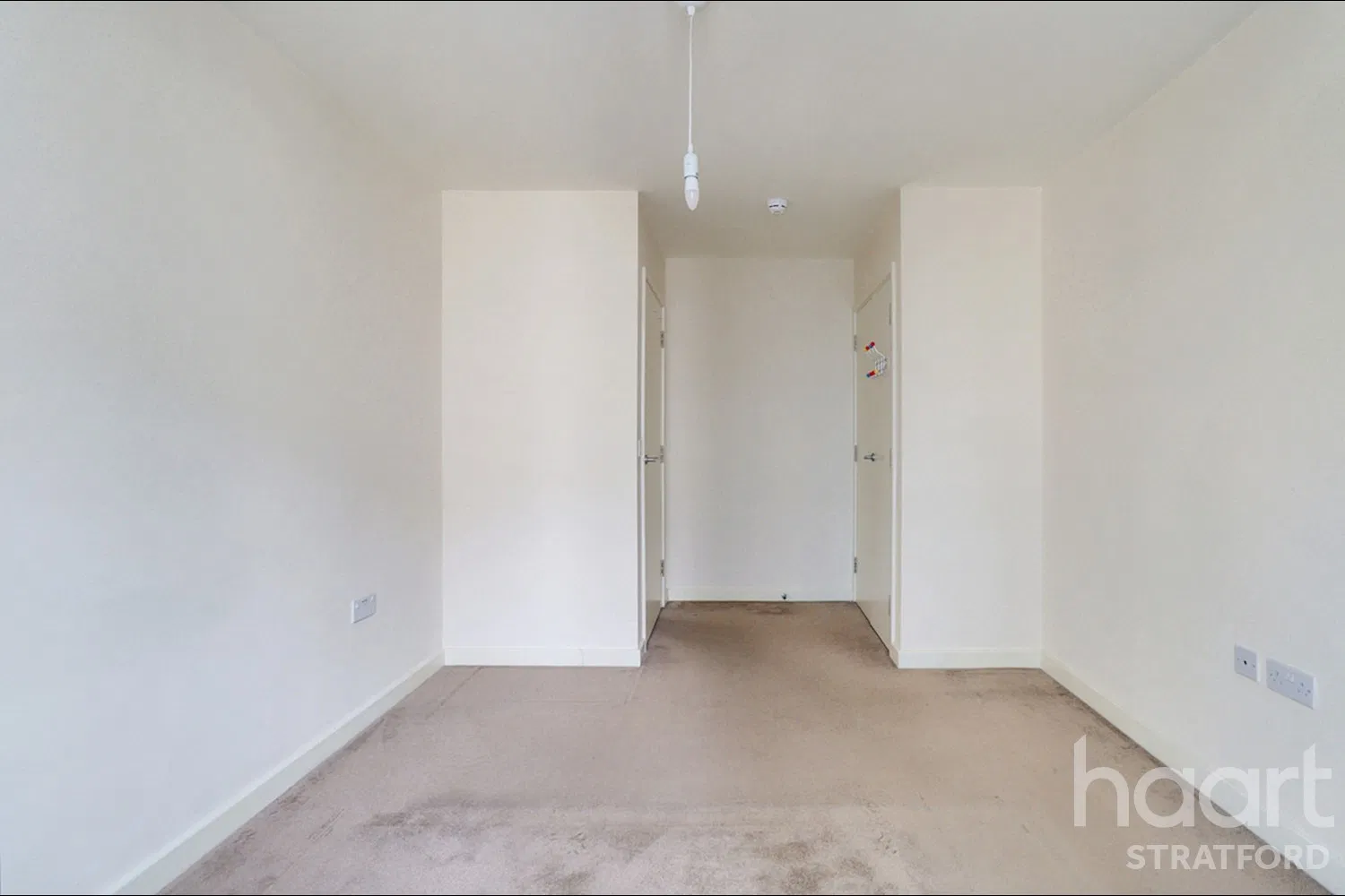 High Street, Stratford, E15 - image 5
