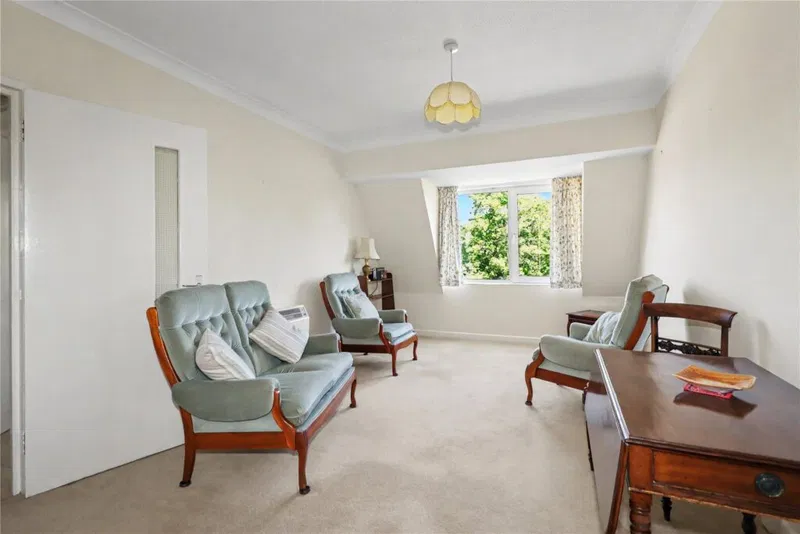 Mount Hermon Road, Woking, Surrey, GU22 - image 2