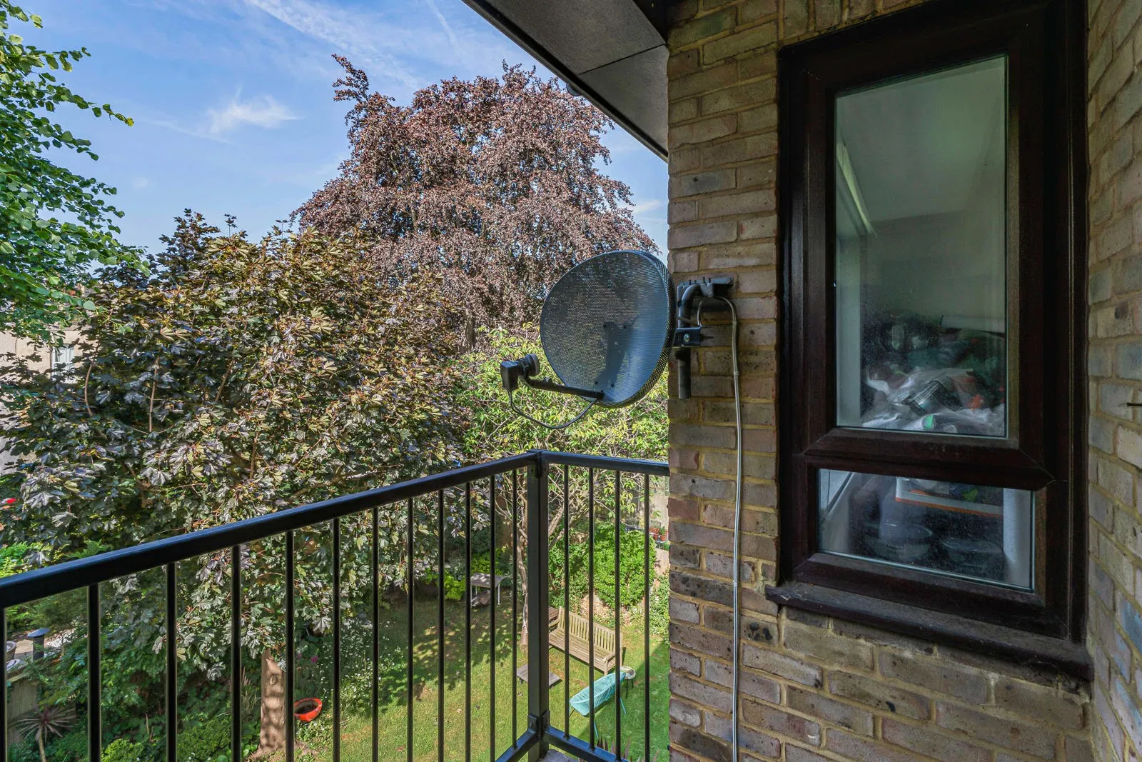 Streatham Place, London, SW2 4PY - image 5