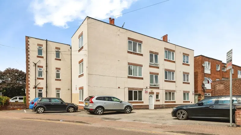 Loughborough Road, West Bridgford, Nottinghamshire, NG2