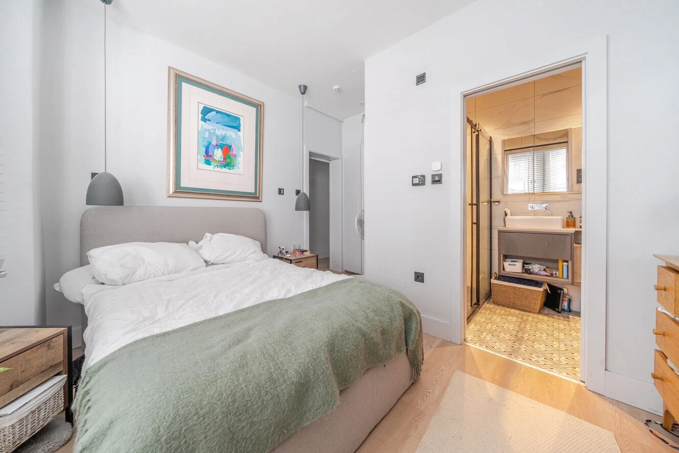 Overstone Road, London, W6 - image 12