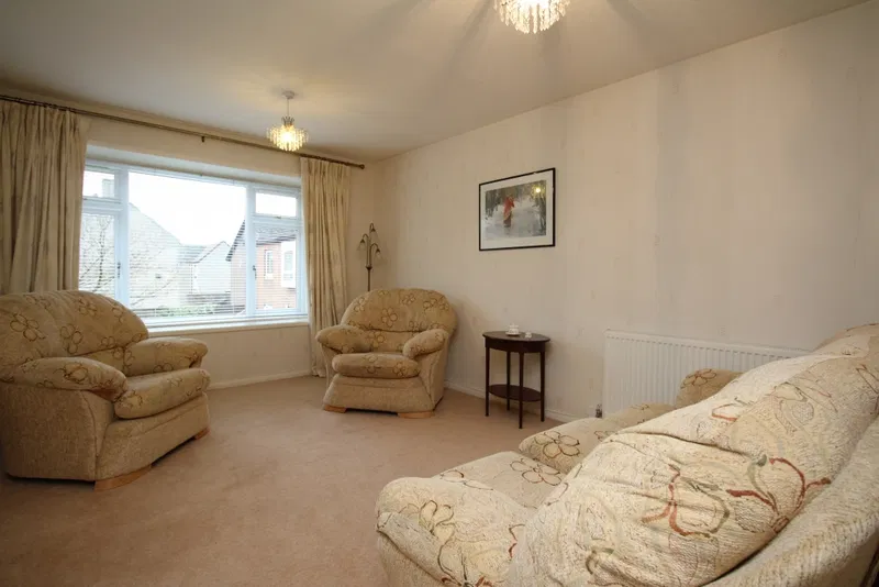 3 Polmaise Court, St Ninians, Stirling, FK7 0DX - image 2
