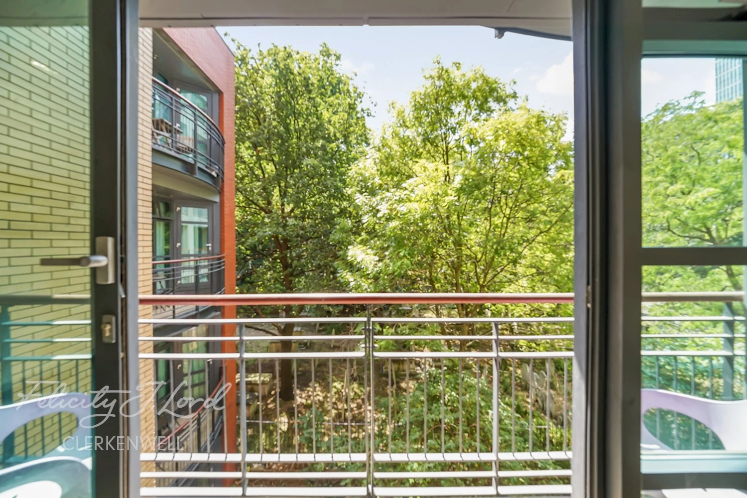 Lexington Apartments, City Road, London EC1Y - image 4