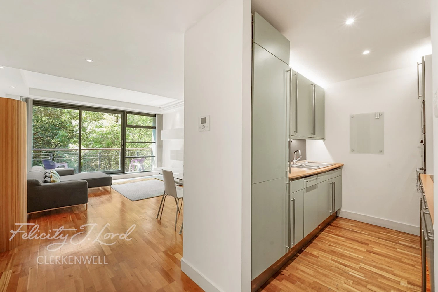 Lexington Apartments, City Road, London EC1Y - image 5