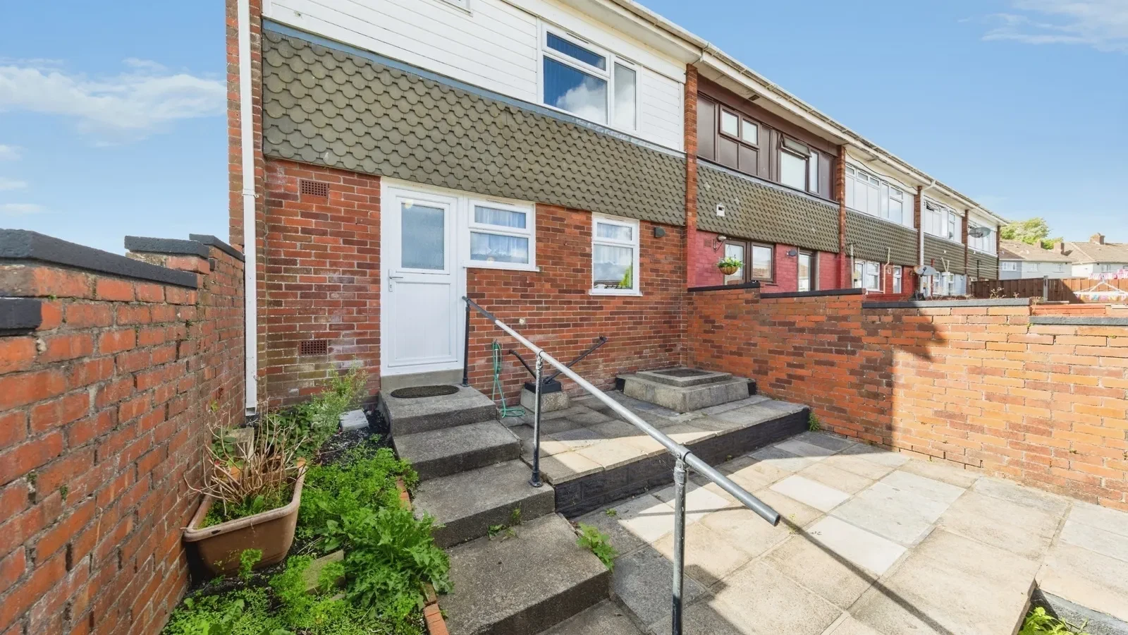 Maestir, Llanelli, Carmarthenshire, SA15 - image 17