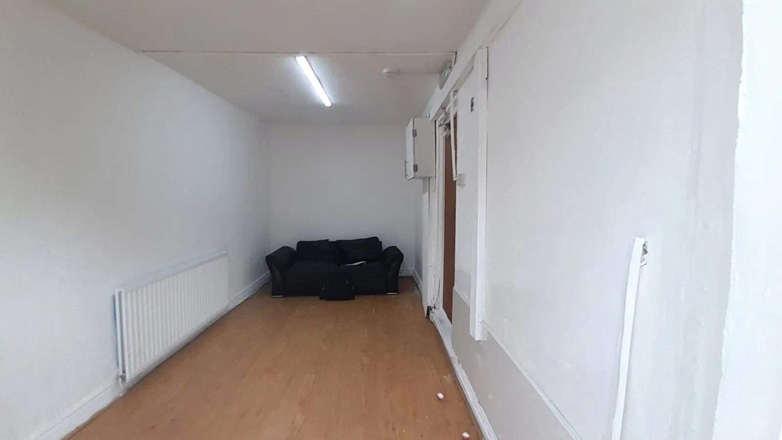 Siskin Drive, Birmingham, West Midlands - image 5