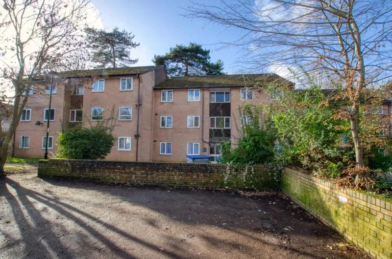 The Oaks, Southampton, SO19 7RP - image 2