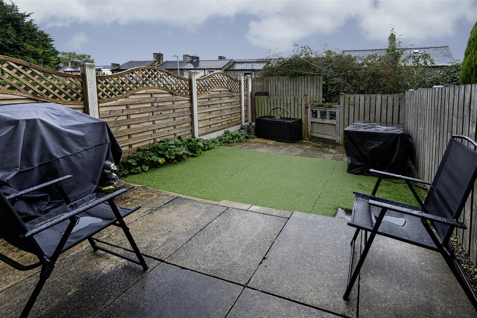 Beech Street, Paddock, Huddersfield - image 4