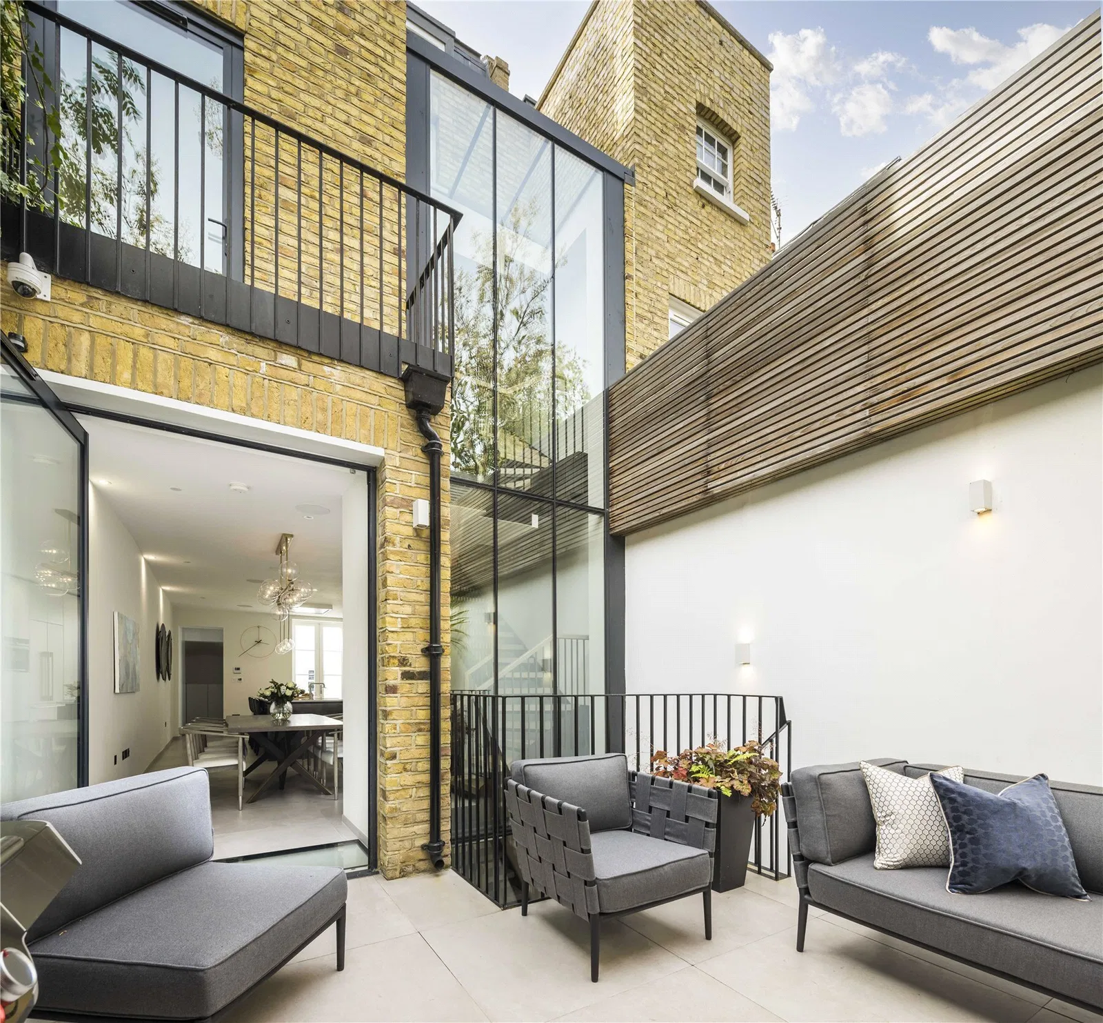 St Luke's Street, Chelsea, London, SW3 3RS - image 4