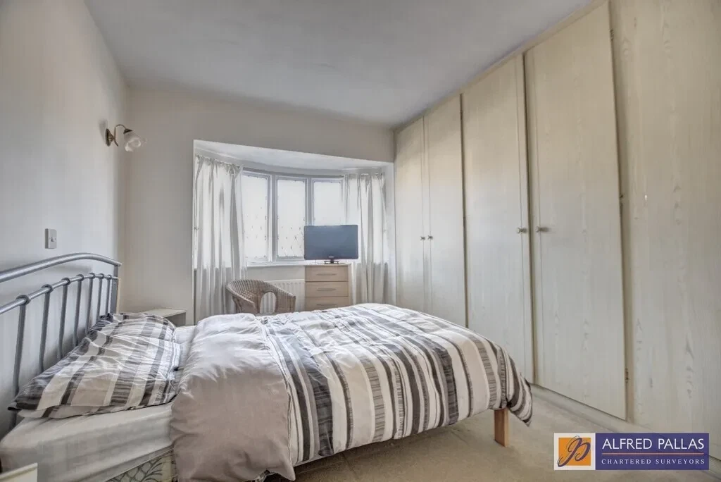 Dykelands Road, Seaburn - image 12