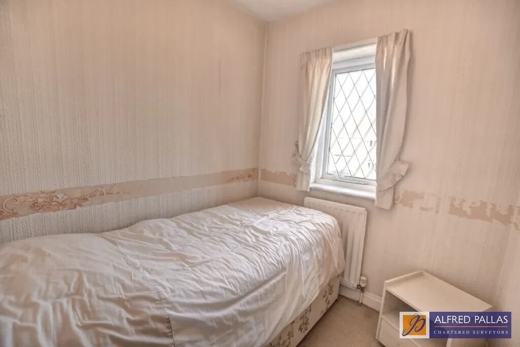 Dykelands Road, Seaburn - image 14