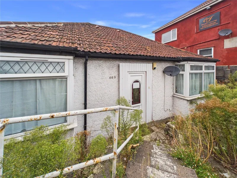 Wells Road, Bristol, BS14 9AG - image 1