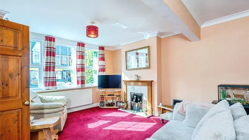 Linden Road, Bognor Regis, West Sussex - image 2