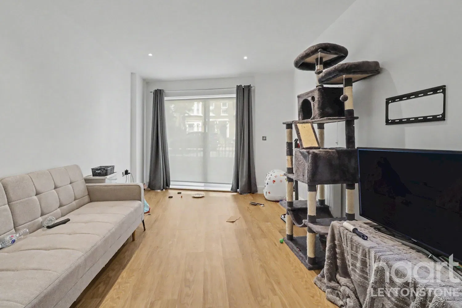 Tallack Road, London, E10 - image 4